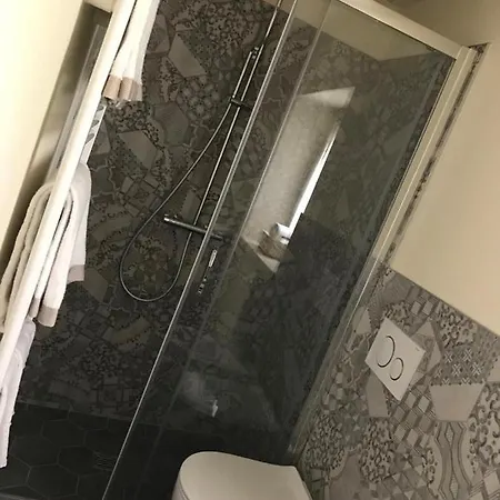 Al Biancospino- Camere- Ristorante Ξενοδοχείο